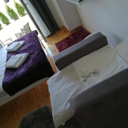 Apartment Ena